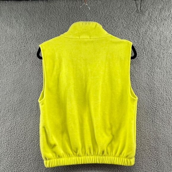 Beyond Yoga Morning Walk Vest - Picture 2 of 10